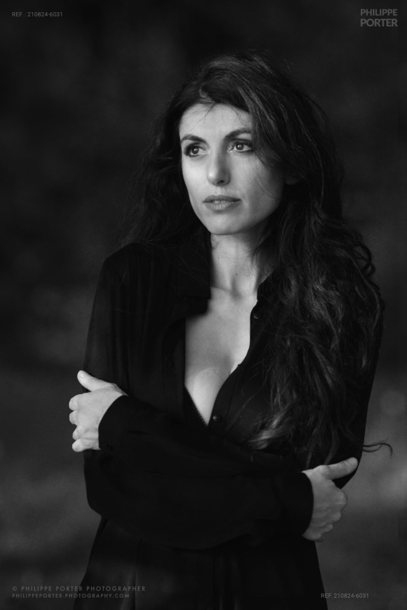 Gera Bertolone, singer and musician.