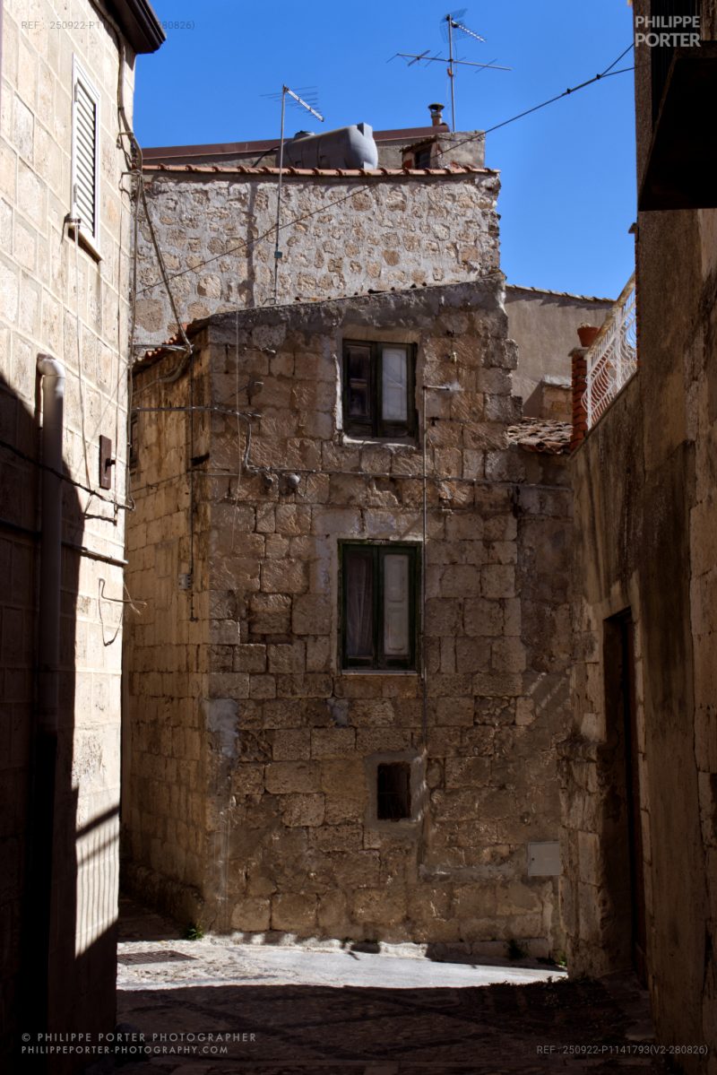 Philippe, Porter, photographie, Mussomeli, Province de Caltanissetta , Sicile, Italie. Philippe Porter photographe paris geneva.